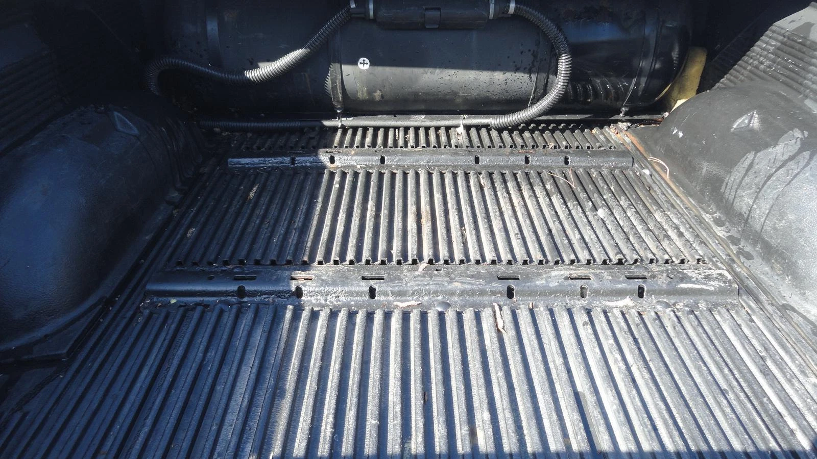 Dodge RAM 2500 5th wheel truck