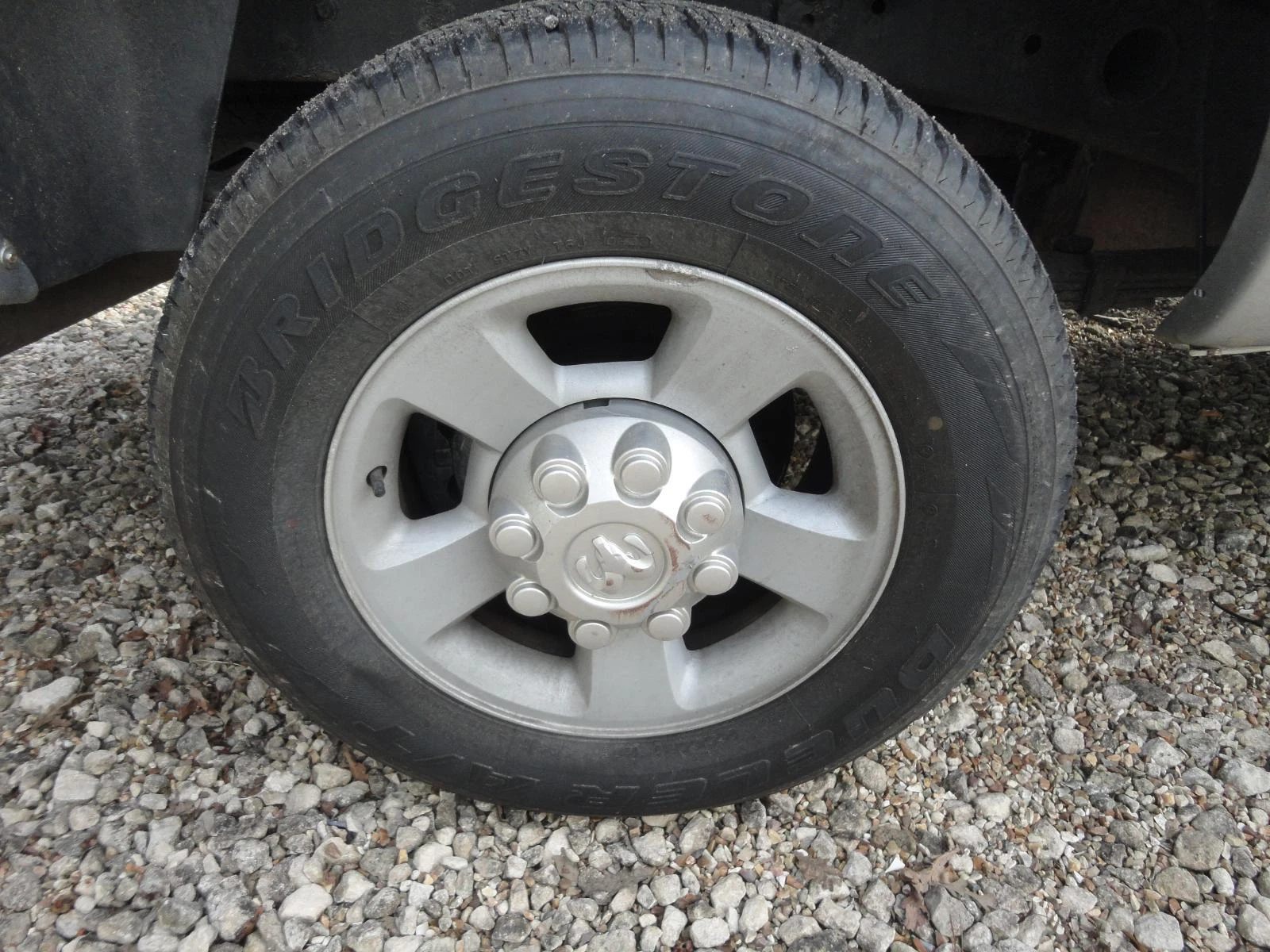 Dodge RAM 2500 5th wheel truck