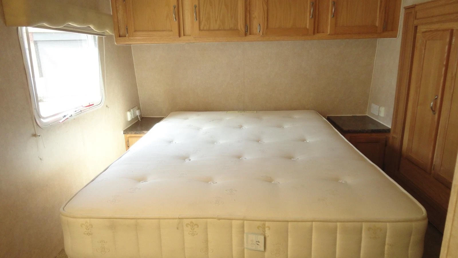 Kountrylite 5th wheel 2011