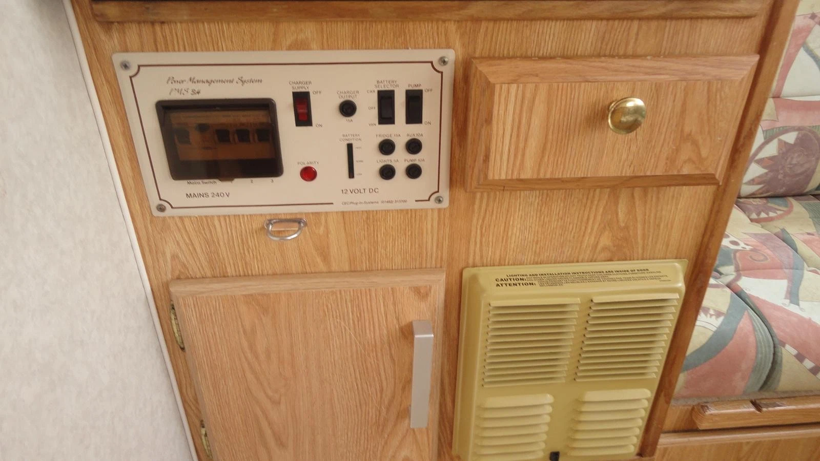 Northstar Demountable Camper inside