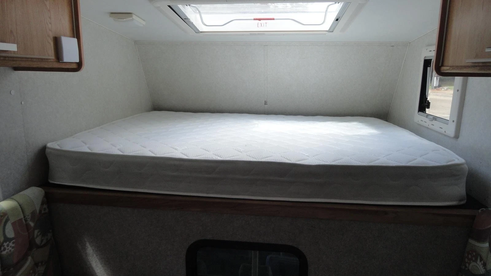 Northstar Demountable Camper inside