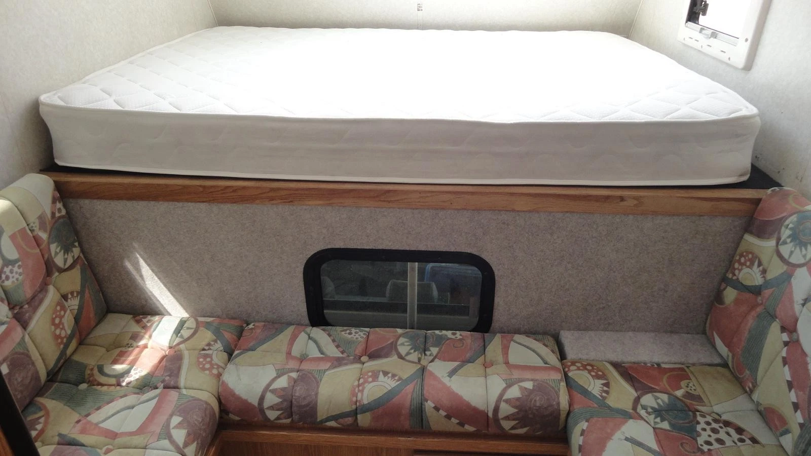Northstar Demountable Camper inside